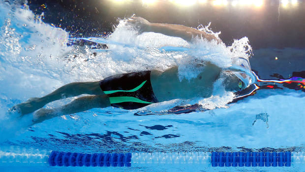michael-phelps-rio-olymipcs-recovery.jpg